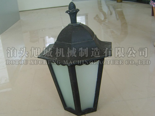 Cast aluminium square lamp holder